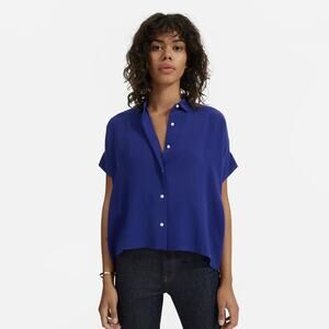 Everlane The Boxy Shirt in Washable Silk Blue Base - Size 4